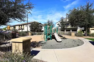 2727 N Price Rd, Chandler, AZ 85224 - Photo 17