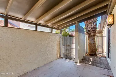 6 E Manzanita Drive, Phoenix, AZ 85020 - Photo 19