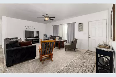 8042 W Randolph Road, Casa Grande, AZ 85194 - Photo 9