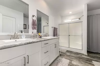 8042 W Randolph Road, Casa Grande, AZ 85194 - Photo 17