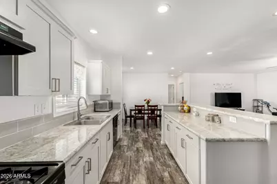 8042 W Randolph Road, Casa Grande, AZ 85194 - Photo 13