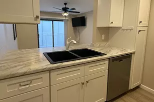 3033 E Devonshire Ave, Phoenix, AZ 85016 - Photo 13