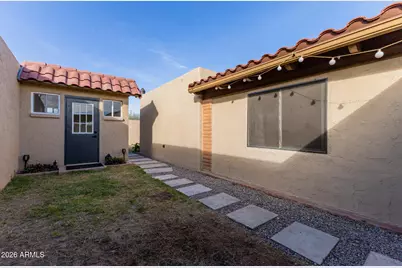 7638 E Edgemont Avenue, Scottsdale, AZ 85257 - Photo 17