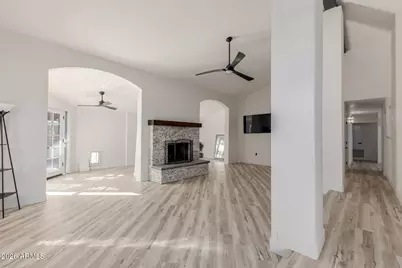 7638 E Edgemont Avenue, Scottsdale, AZ 85257 - Photo 7