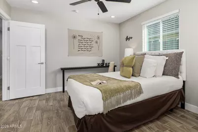 5714 S 12th Lane, Phoenix, AZ 85041 - Photo 15