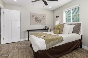 5714 S 12th Ln, Phoenix, AZ 85041 - Photo 15