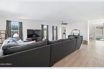 19405 N 45th Drive, Glendale, AZ 85308 - Photo 9