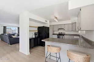 19405 N 45th Dr, Glendale, AZ 85308 - Photo 13