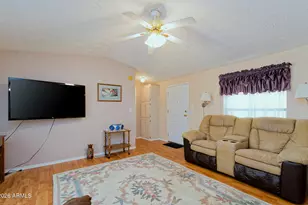 490 N Moon Mountain Ave, Quartzsite, AZ 85346 - Photo 7