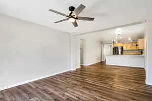 10201 N 115th Dr, Youngtown, AZ 85363 - Photo 13