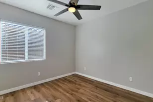 10201 N 115th Dr, Youngtown, AZ 85363 - Photo 21