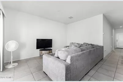 24592 W Illini Street, Buckeye, AZ 85326 - Photo 11