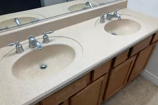 7392 W Tierra Buena Ln, Peoria, AZ 85382 - Photo 9