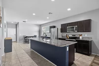 7644 W Florence Avenue, Phoenix, AZ 85043 - Photo 9