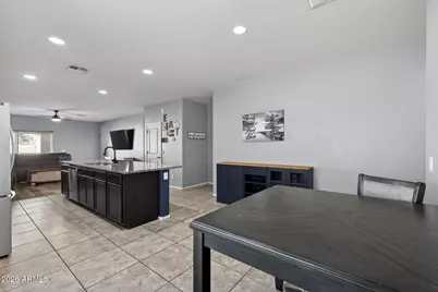 7644 W Florence Avenue, Phoenix, AZ 85043 - Photo 13