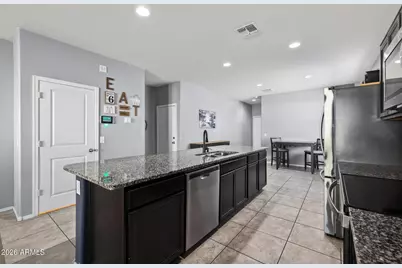 7644 W Florence Avenue, Phoenix, AZ 85043 - Photo 11