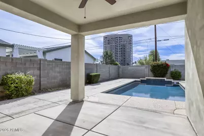 1005 E Weldon Avenue, Phoenix, AZ 85014 - Photo 29