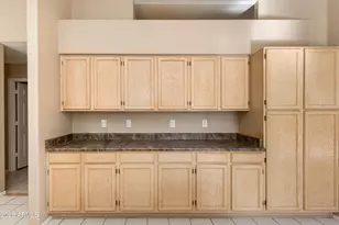 8645 W Maui Ln, Peoria, AZ 85381 - Photo 3