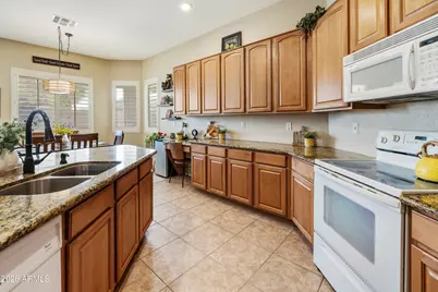 2997 E Parkview Drive, Gilbert, AZ 85295 - Photo 5