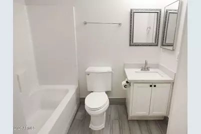 5915 N 68th Avenue, Glendale, AZ 85303 - Photo 23