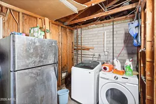 3450 E Sunnyside Dr, Phoenix, AZ 85028 - Photo 17