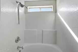 941 E Potter Dr, Phoenix, AZ 85024 - Photo 25