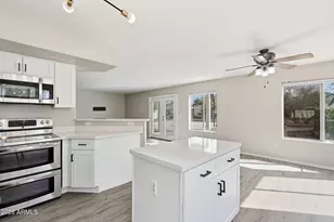 941 E Potter Dr, Phoenix, AZ 85024 - Photo 5