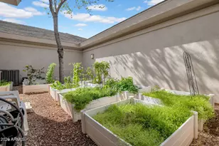 2989 N 44th St, Phoenix, AZ 85018 - Photo 33