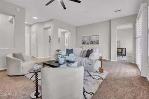 2989 N 44th St, Phoenix, AZ 85018 - Photo 9