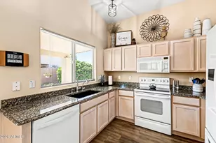 3609 E Hazeltine Way, Chandler, AZ 85249 - Photo 17