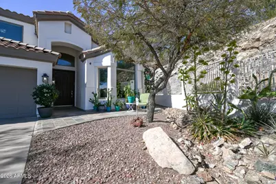 519 E Hiddenview Drive, Phoenix, AZ 85048 - Photo 3