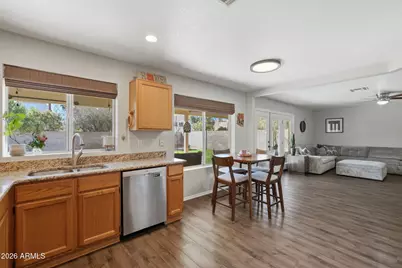 15873 N 11th Avenue, Phoenix, AZ 85023 - Photo 5