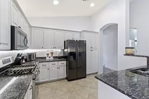 12368 W Harrison St, Avondale, AZ 85323 - Photo 9