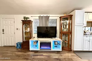 7810 W Peoria Ave, Peoria, AZ 85345 - Photo 23