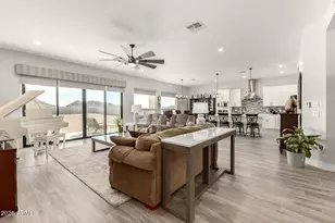 667 W Patrick Pl, San Tan Valley, AZ 85143 - Photo 13