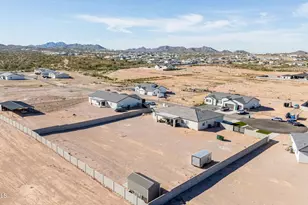 667 W Patrick Pl, San Tan Valley, AZ 85143 - Photo 33