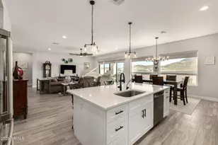 667 W Patrick Pl, San Tan Valley, AZ 85143 - Photo 17