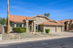 1520 W Devon Dr, Gilbert, AZ 85233 - Photo 1