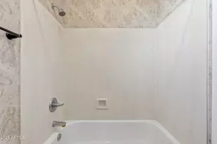 857 E Carla Vista Dr, Gilbert, AZ 85295 - Photo 31