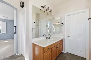 857 E Carla Vista Dr, Gilbert, AZ 85295 - Photo 19