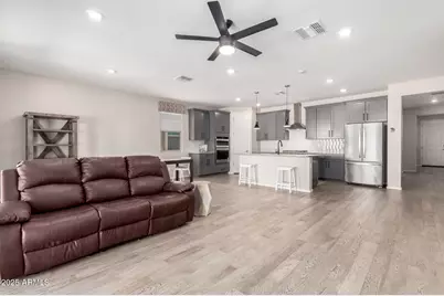 658 E Rojo Way, Gilbert, AZ 85297 - Photo 5