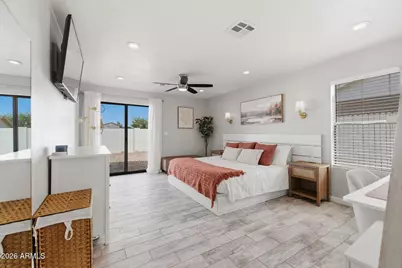 38 W Hillview Street, Mesa, AZ 85201 - Photo 3