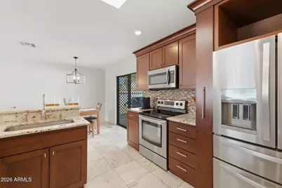 38 W Hillview Street, Mesa, AZ 85201 - Photo 15