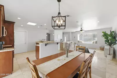 38 W Hillview Street, Mesa, AZ 85201 - Photo 11