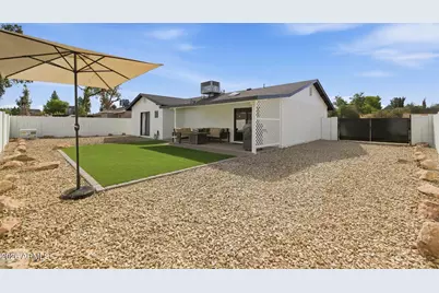 38 W Hillview Street, Mesa, AZ 85201 - Photo 5