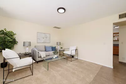 1724 W Pepper Place, Mesa, AZ 85201 - Photo 9