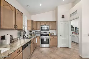 18258 W Addie Ln, Surprise, AZ 85374 - Photo 13