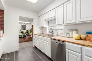 515 W Toledo St, Chandler, AZ 85225 - Photo 13