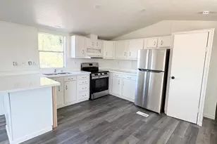 1017 S 96th St, Mesa, AZ 85208 - Photo 7