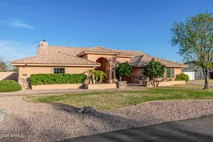 7419 N 79th Ln, Glendale, AZ 85303 - Photo 9